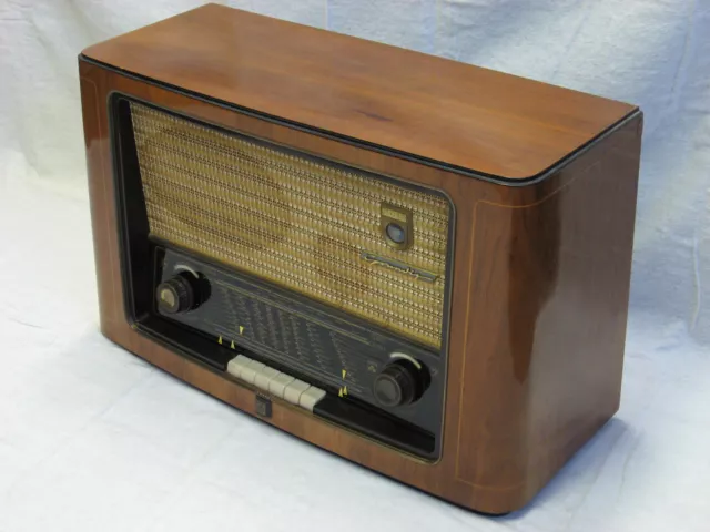 Grundig 3010 Röhrenradio