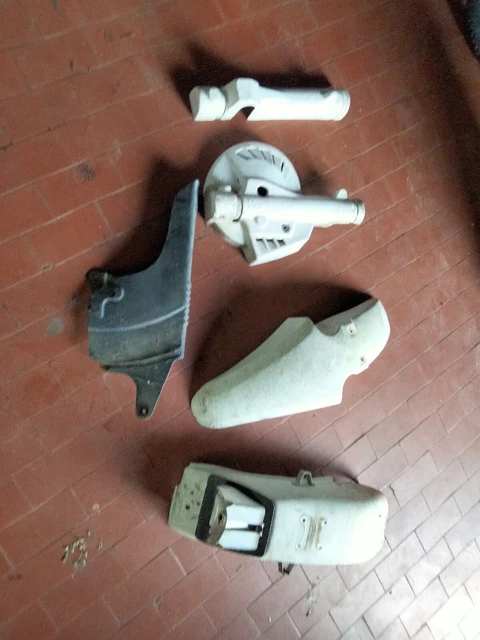 Plastiche Parafanghi Gilera Rally 50 Paracatrna Ecc Plastiche Originali