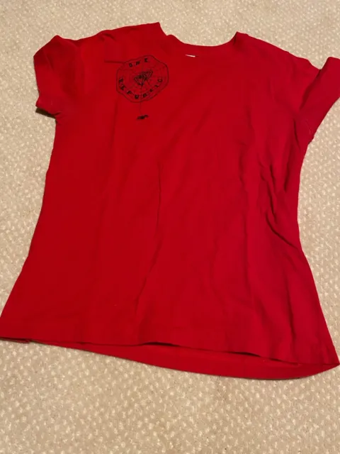 Vintage One Republic Red Spiderweb T-Shirt Youth Size 10 (T4)