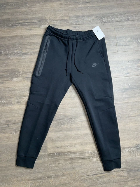 Mens nike hotsell tech bottoms