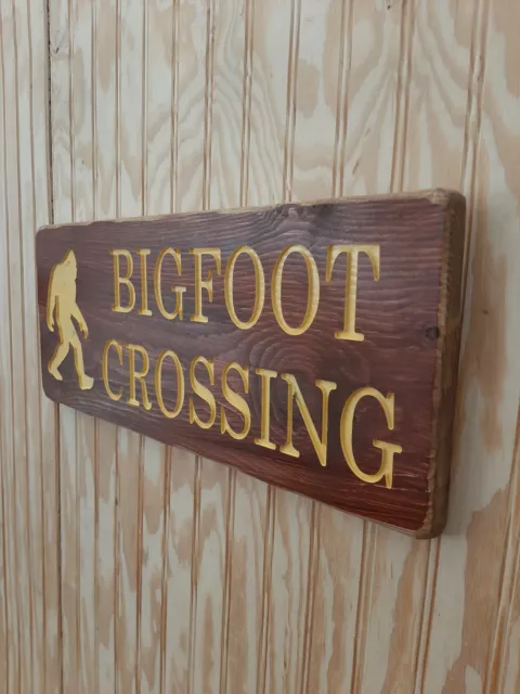 Bigfoot Crossing/Sasquatch Distressed Wood Sign/Rustic/Cabin/Lodge/Camping/Home 3