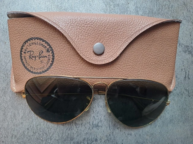 Paire lunettes soleil Ray Ban Aviator vintage avec étui