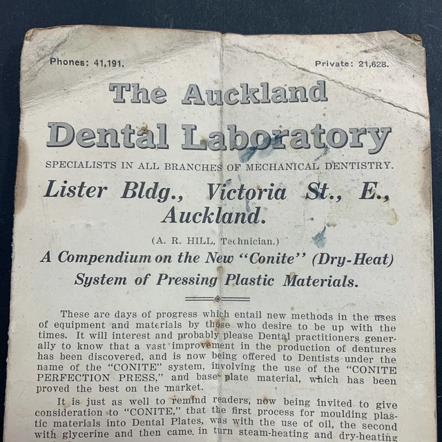 VINTAGE C.1940'S AUCKLAND DENTAL LABORATORY 'SCALE OF FEES' CROWNS GOLD