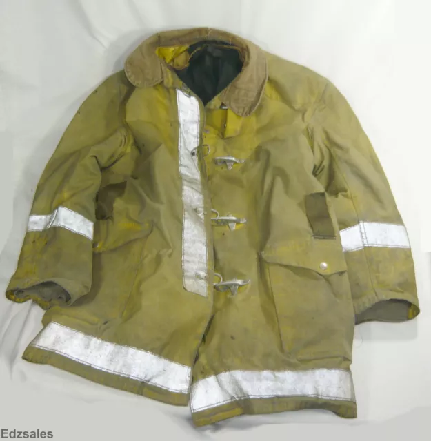 Globe Firefighter Firemen Turnout Gear Size 44 Protective Jacket Bunker Coat