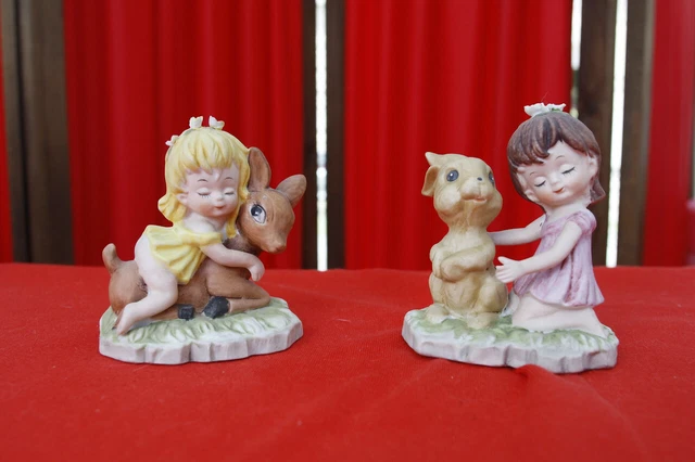 Couple d'Incroyables En Biscuit. Fin 19eme Marque Bouvier Et