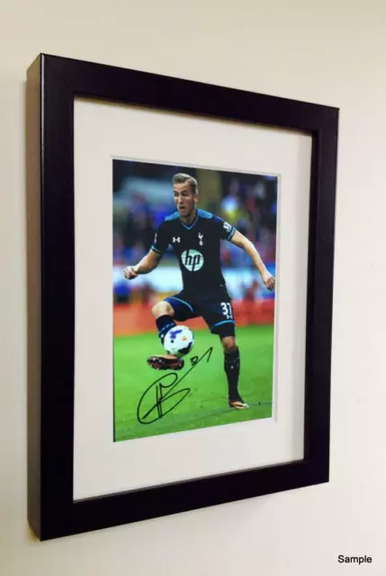 Signed Harry Kane Tottenham Hotspur Spurs Autographed Photo Picture Frame 2