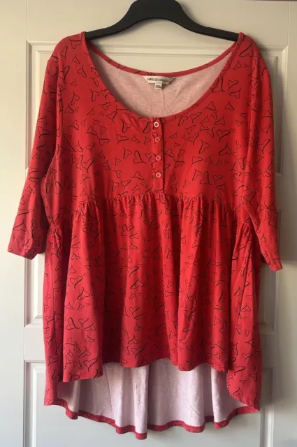 Lovely Ladies Size 20 Capsule Red Heart Tunic Top