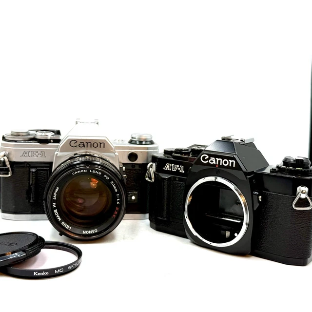 Lot 19 Caméras Super 8 Canon – AF 514 XL-S / 514 XL-S / AF 310 XL – Pour Pièces