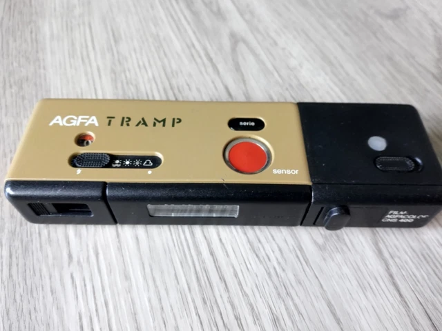 AGFA TRAMP Pocketkamera, offenbar defekt