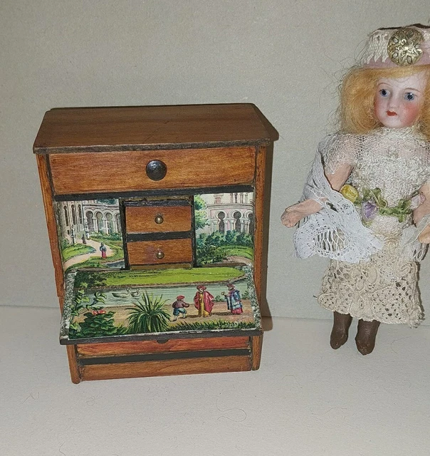poupée ancienne : très joli Chapeau Et porte chapeau ancien