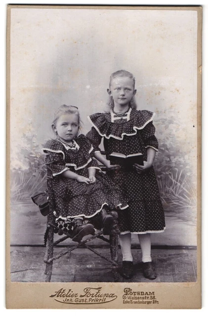 Fotografie Atelier Fortuna, Potsdam, Waisenstr. 58, Portrait zwei niedliche blo