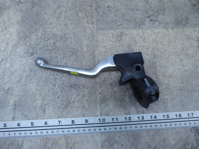 1982 Harley XL XLH 1000 Sportster S934-1. clutch lever and perch