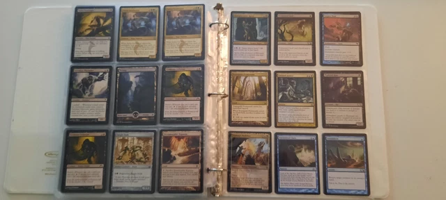 Magic the Gathering Binder (540 Black & Blue Cards)
