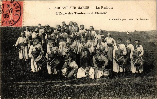 CPA NOGENT sur MARNE La Redoute. l'Ecole des Tambours et Clairons. (509446)
