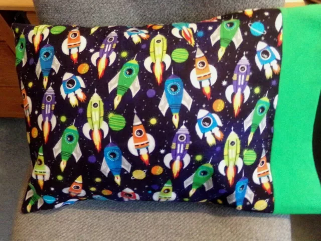 Flannel Travel Size Pillowcase 2 Sided Space Ship Takeoff/Green Cuff 14X20 #1084