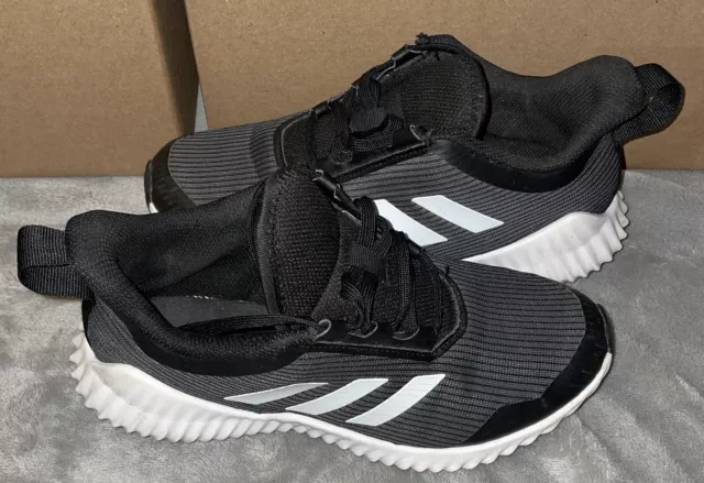 Adidas Fortarun Running Shoe kids Size 3.5Y