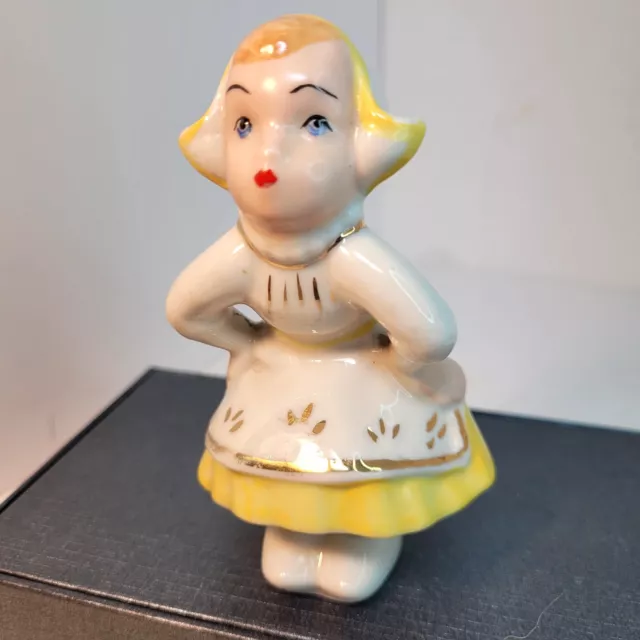 Vintage Kissing Dutch Girl Ceramic Salt Shaker Yellow White 4 1/2"  Dutch Style