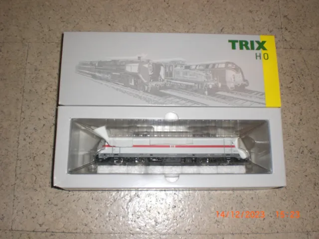 Trix 25449 Elektrolokomotive Baureihe 146.5 der DB AG    NEU/OVP