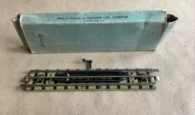Boxed 1949 Hornby Dublo 3 Rail UBR Uncoupling Rail - OO Gauge