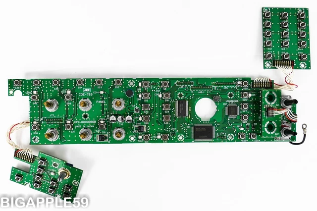 Ensemble JRC JST-245 (CFG-127 & CCB-424) – Émetteur-récepteur Radioamateur HF