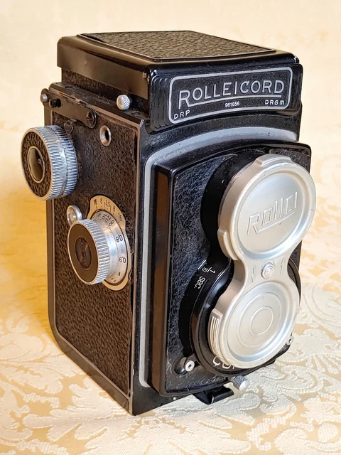 ROLLEI ROLLEICORD IIc Model 4 Model K3-543 vintage camera 1939 custodia e lenti 8