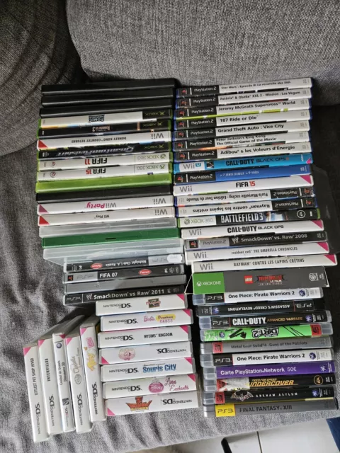 Gros Lot De 60 Boite De Jeux Vidéo Ps2 Ps3 Xbox Wii