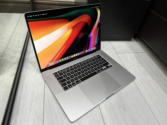 Apple MacBook Pro Retina 16” 2019 512GB SSD 16GB Ram 2.6GHz 6-Core i7 5300M 4GB