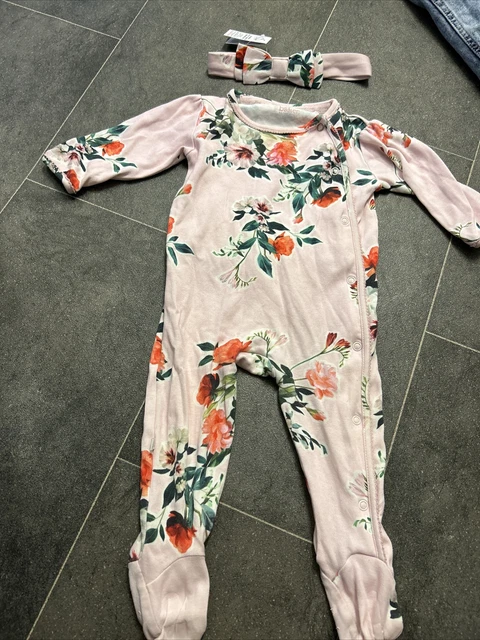 Tuta da pigiama bambina Ted Baker con fascia abbinata età 6-9 mesi