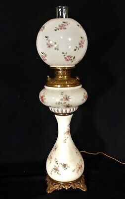 ANTIQUE 19th CENTURY VICTORIAN FLORAL HAND PAINTED MILK GLASS GWTW LAMP