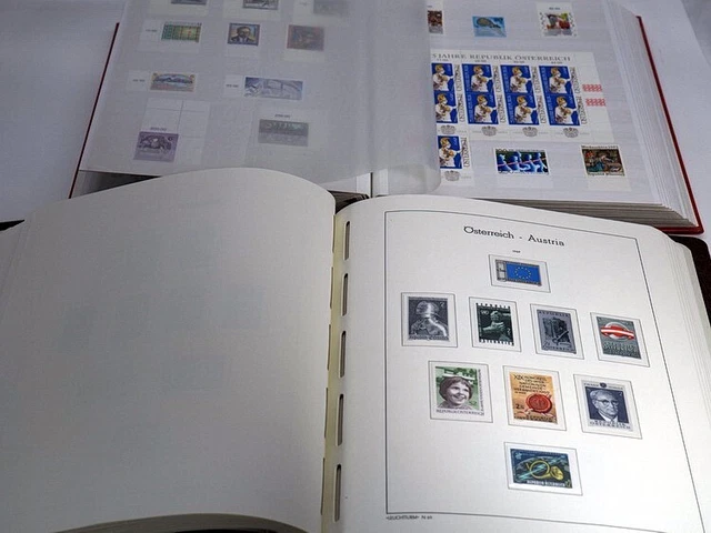 große SAMMLUNG ÖSTERREICH BRIEFMARKEN 1957 - 1990er J. postfrisch + gestempelt