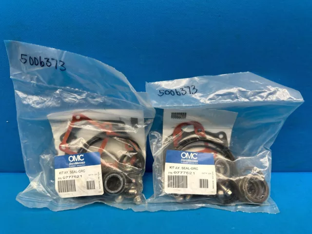 Set of 2 - Genuine OMC Evinrude Johnson Gearcase Seal Kit 0777521
