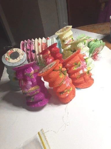 9 Vtg  Paper Lanterns Asian Accordion Hanging Pastels Festival 60s Hong Kong Q.