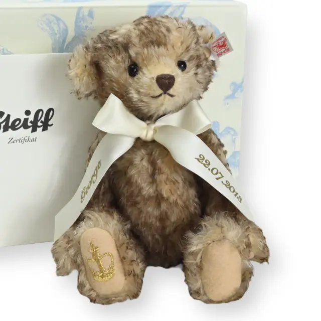 Steiff Royal Baby Windsor Teddy Bear - 664267 Ltd Ed 366 / 1500