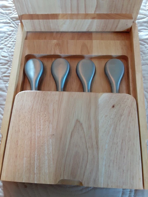 Wooden Cutting Board With Cheese Server And Tools 5pcs