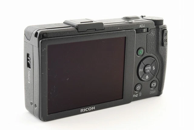 [Near Mint/ 499 Shots] Ricoh GR Digital IV 10.4MP w/Battery, Charger #241 9
