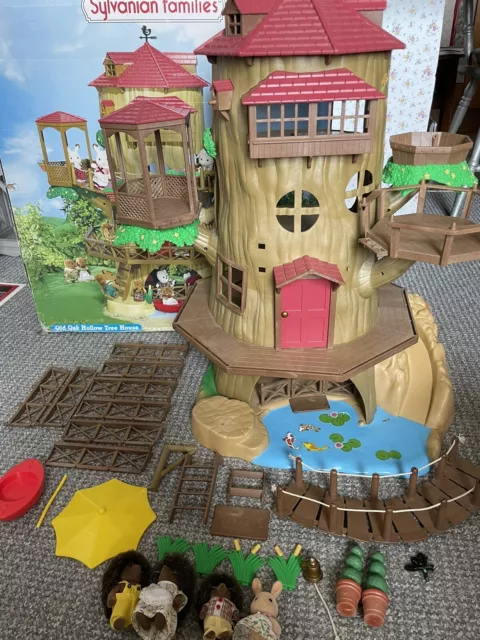 Sylvanian old oak hollow treehouse deals