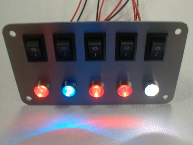 Schalterpanel 5x Ein-Aus Schalter + 5 LED nach Wahl Edelstahlblende matt NEU