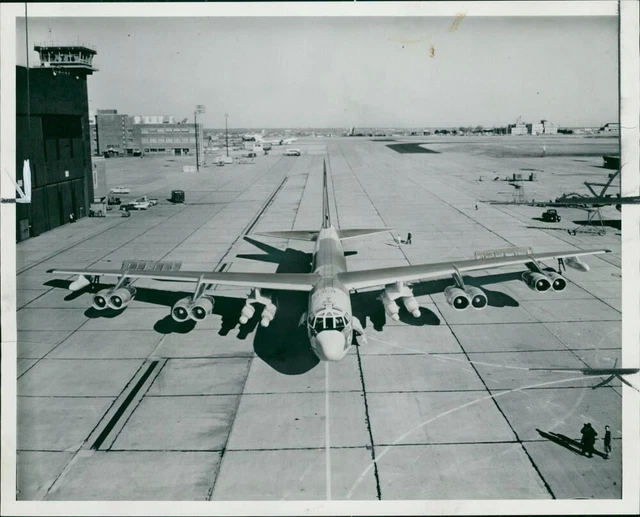 Guided Missile: Skybolt - Vintage Photograph 1435291