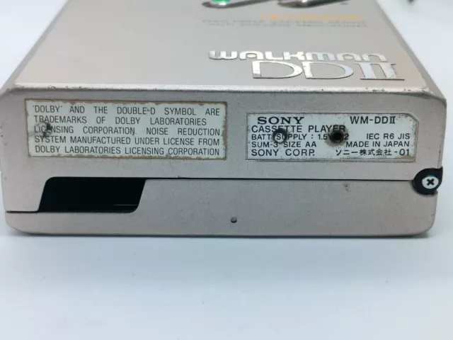 Lecteur de cassettes Walkman Sony WM DD II Ne s'allume pas Mort pour les pièces 2