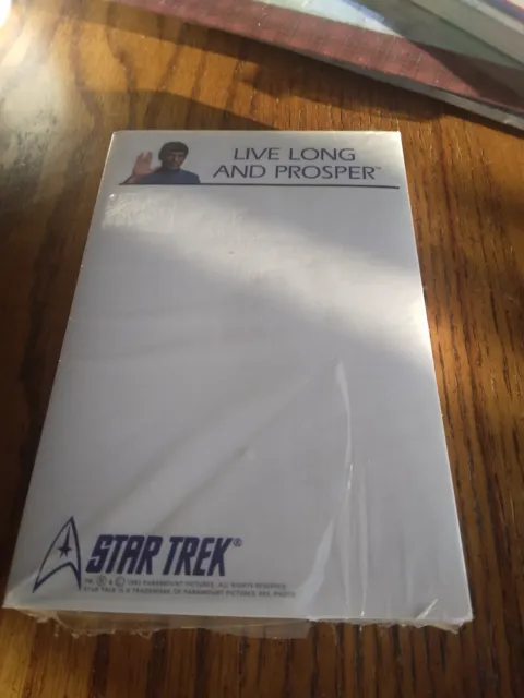Star Trek "LIVE LONG AND PROSPER" 125 Sheet Memo Pad New 4" x 6" - Hallmark -NEW