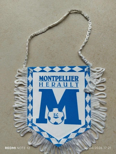 Ancien Fanion Montpellier paillade sport club années 80
