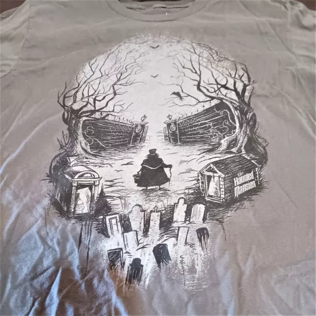Disneyland Resorts The Haunted Mansion Ghost Skull Shirt. Size L Haunted house
