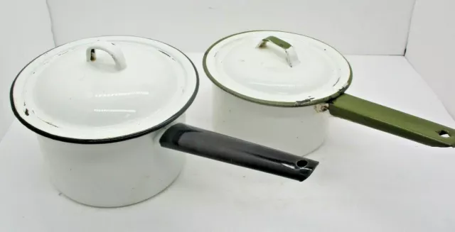 2 Enamel Sauces Pans with Lids