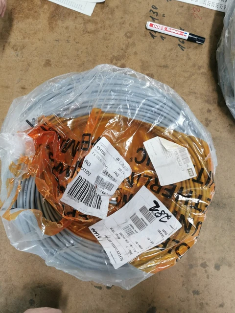 Lapp Kabel Type ÖLFLEX CLASSIC 400 P 4x1,0 ca.83m