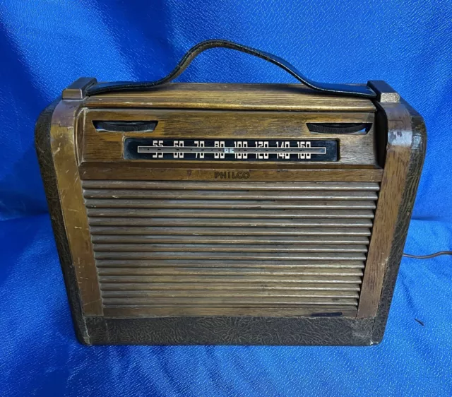 Vintage 1940’s Tube Radio PHILCO 10647