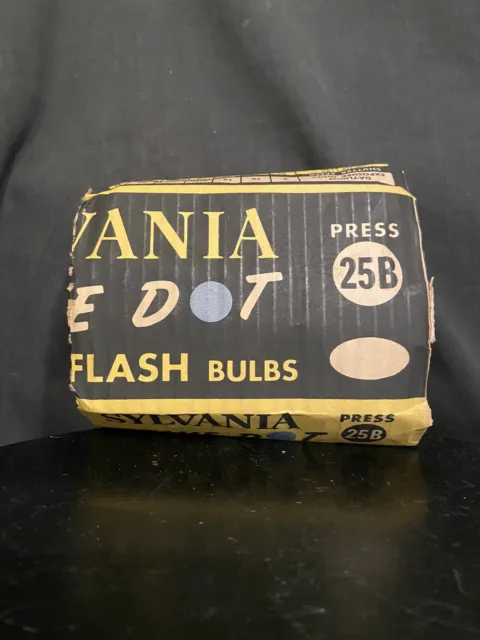 5 Vintage Sylvania Blue Dot Press No. 25B Superflash Camera Flash Bulbs