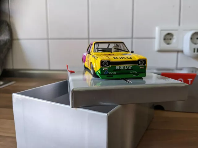 RevoSlot 1:32 Slotcar Ford Escort RS 1600 NEU unbespielt