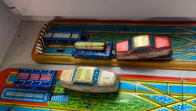 SUNGOOYUE Aufzieh-Boxspielzeug - Nostalgischer Blech-Boxring Für Sammler