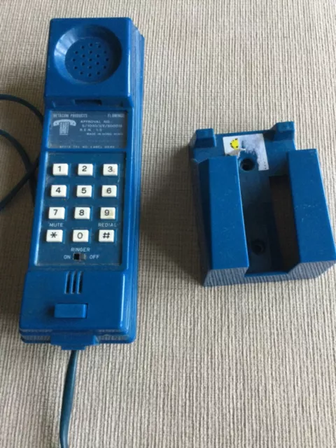 Vintage 1980s Betacom Flamingo Blue Landline Push Button Telephone.