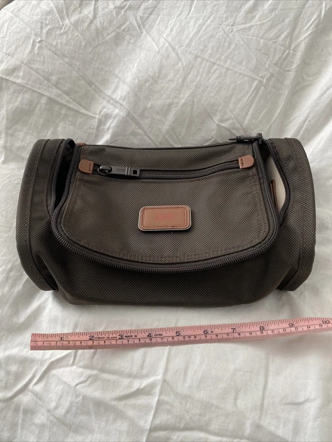 TUMI Brown TRAVEL TOILETRY ORGANIZER BAG CASE DOPP KIT